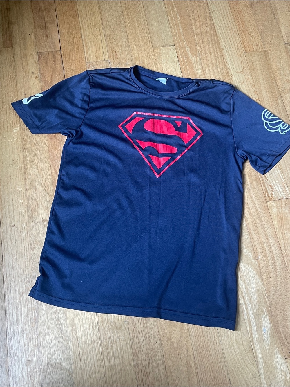 Blue Superman Logo Athletic Tee - Red youth L